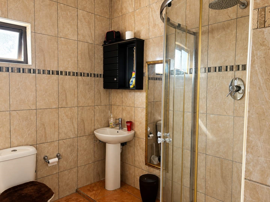 4 Bedroom Property for Sale in Montana Western Cape